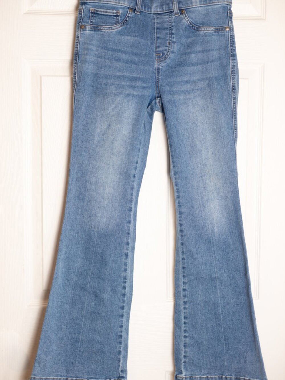 Gloria Vanderbilt shape effect jeans